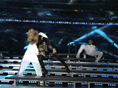 ��������̨ǰ���ǰ������³�����