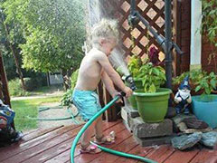 �ܺ���������