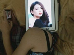 ��μ�װ�Լ���Ů��